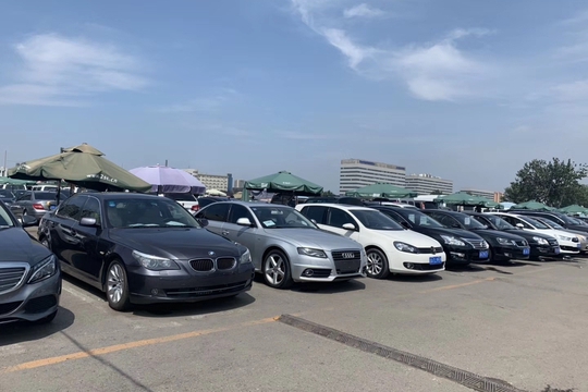 如何查一辆车有没有事故，汽车4s店保养记录如何查询