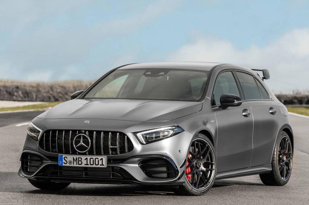 新AMG A45：谁还敢把我踢出群聊！成都车展上市，百公里加速4秒