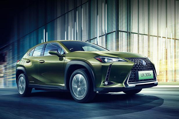 NEDC续航400km 配备数字钥匙 雷克萨斯UX 300e上市售36.2万起