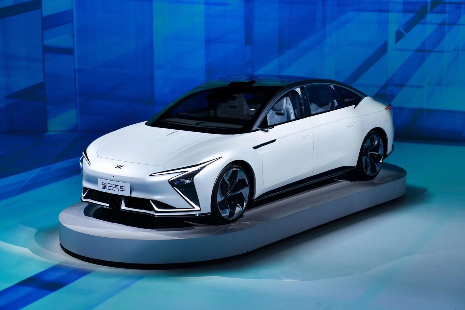 续航1000公里且20万公里零衰减 智己汽车于上海车展接受预定