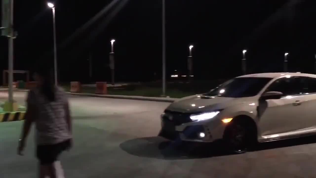 菲律宾第一台新款本田思域TypeR