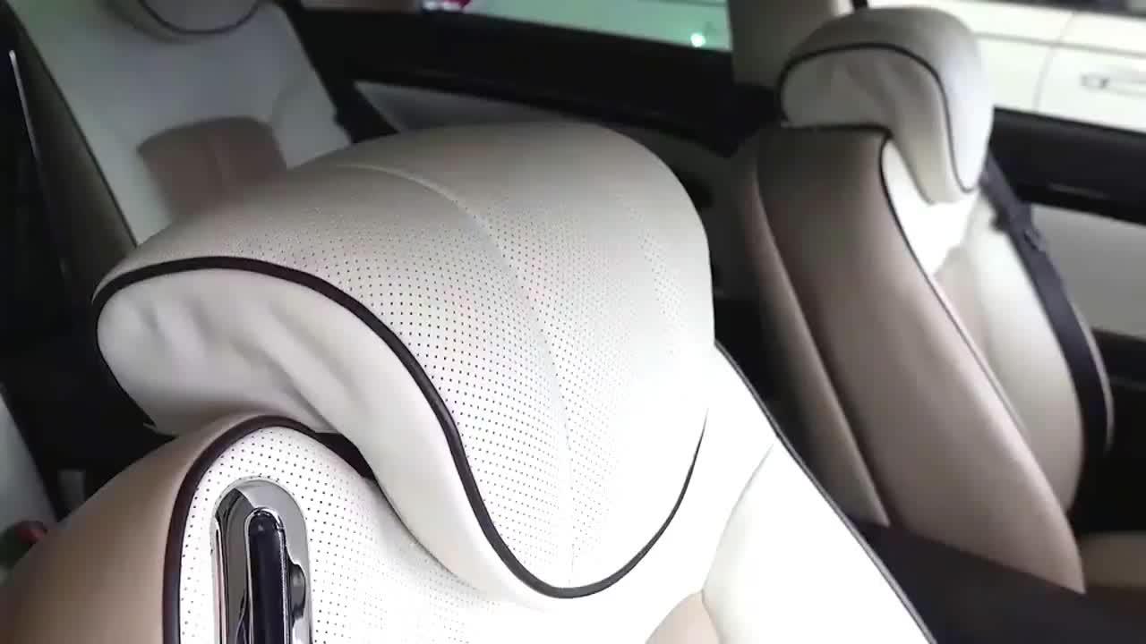 迈巴赫57S双门轿跑车，60升双涡轮增压V12发动机