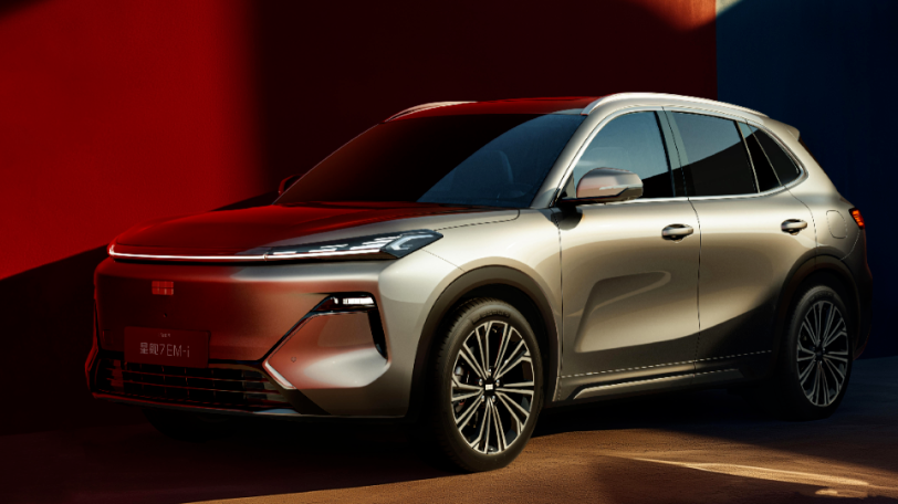 “老车主”试完26款吉利银河星舰7 EM-i，直呼“买早了”