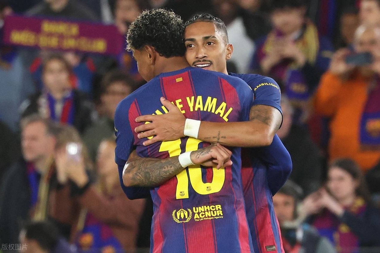 西甲最新积分战报 巴萨豪夺7连胜领先皇马7分 黑马赢球紧追马竞