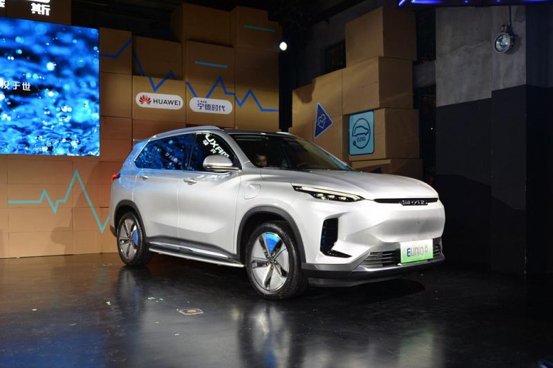 支持B2C定制 上汽MAXUS EUNIQ 5/6上市售16.58万元起