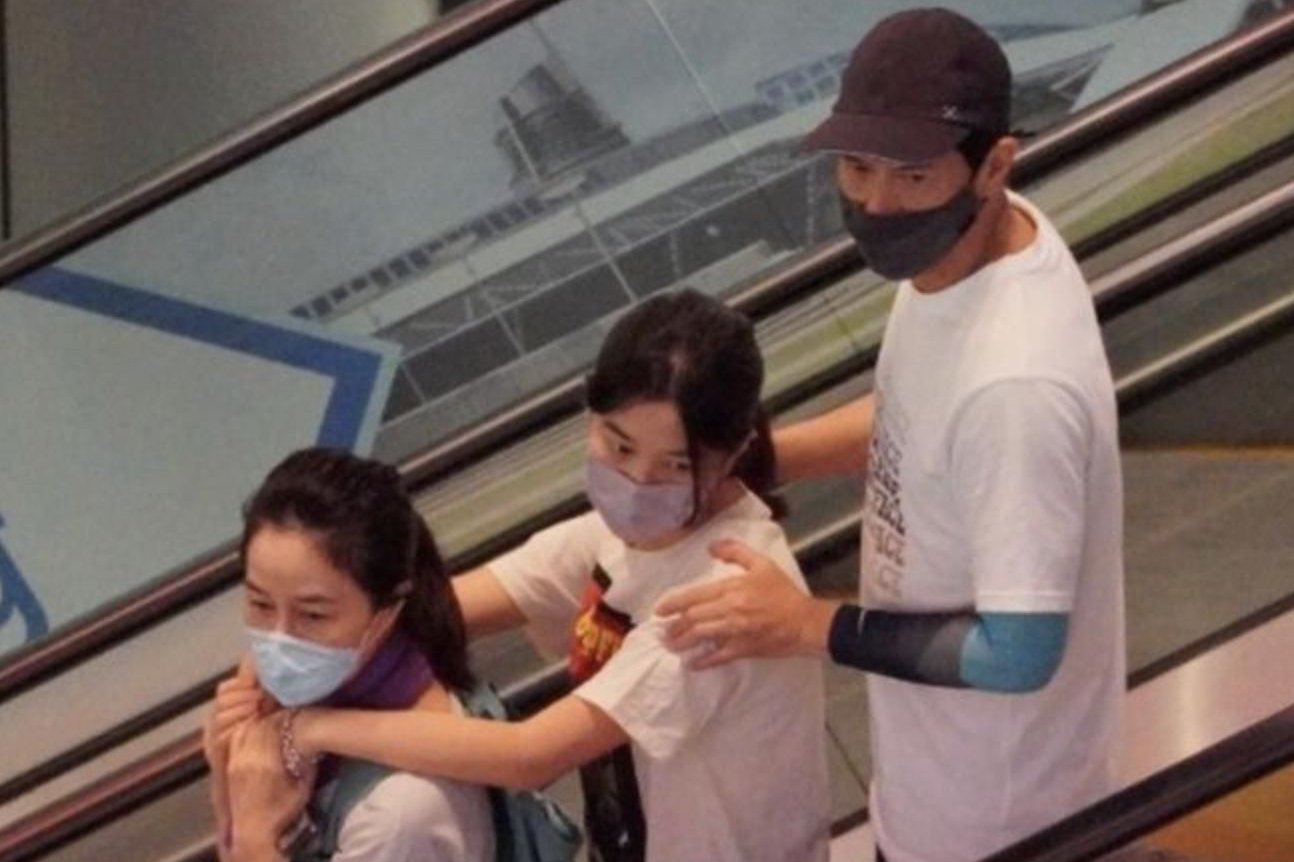 张家辉公开20岁女儿近况，想做作家遭妈妈阻止，关咏荷称谋生困难