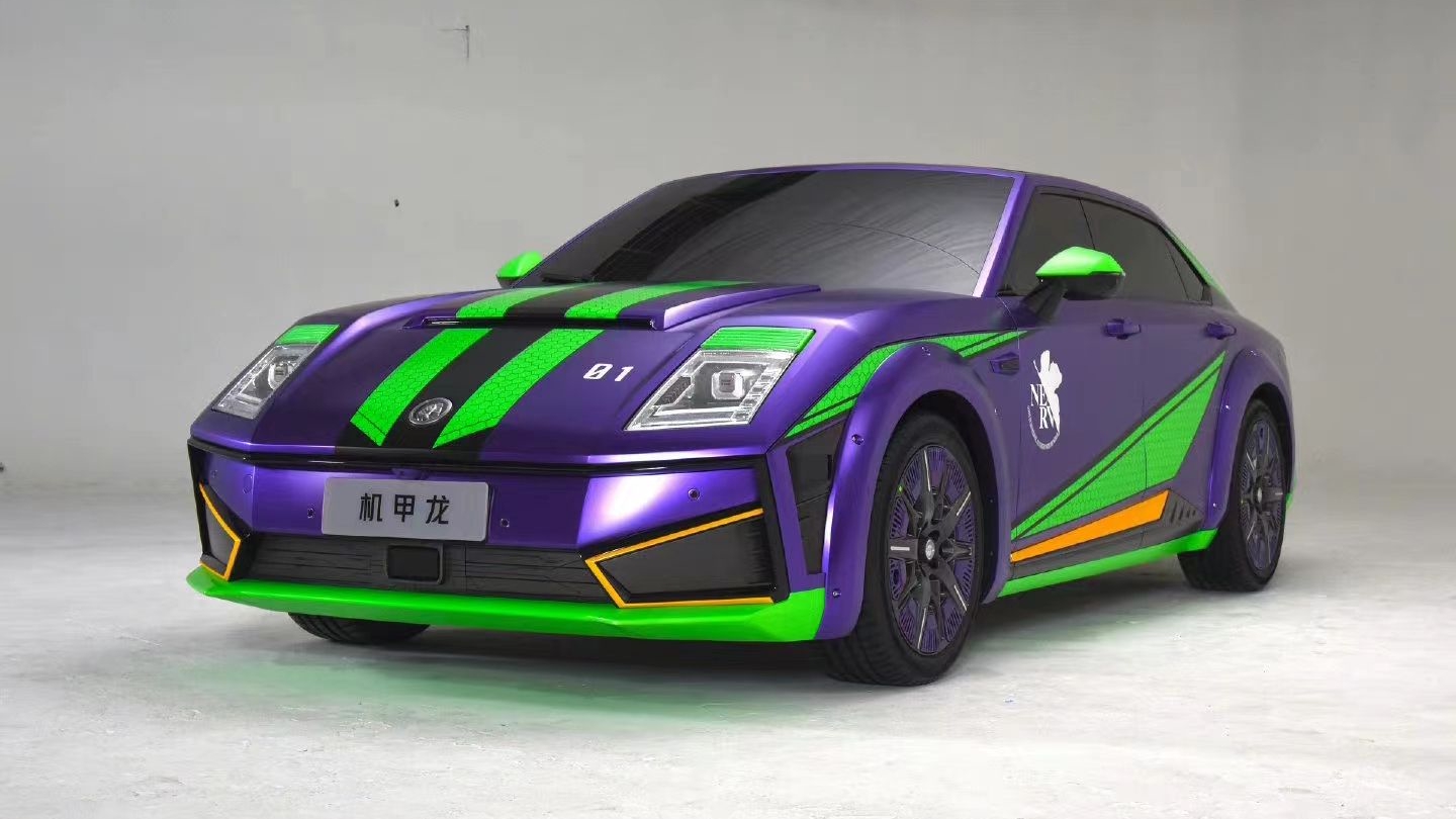 长城“机甲龙”亮相成都车展