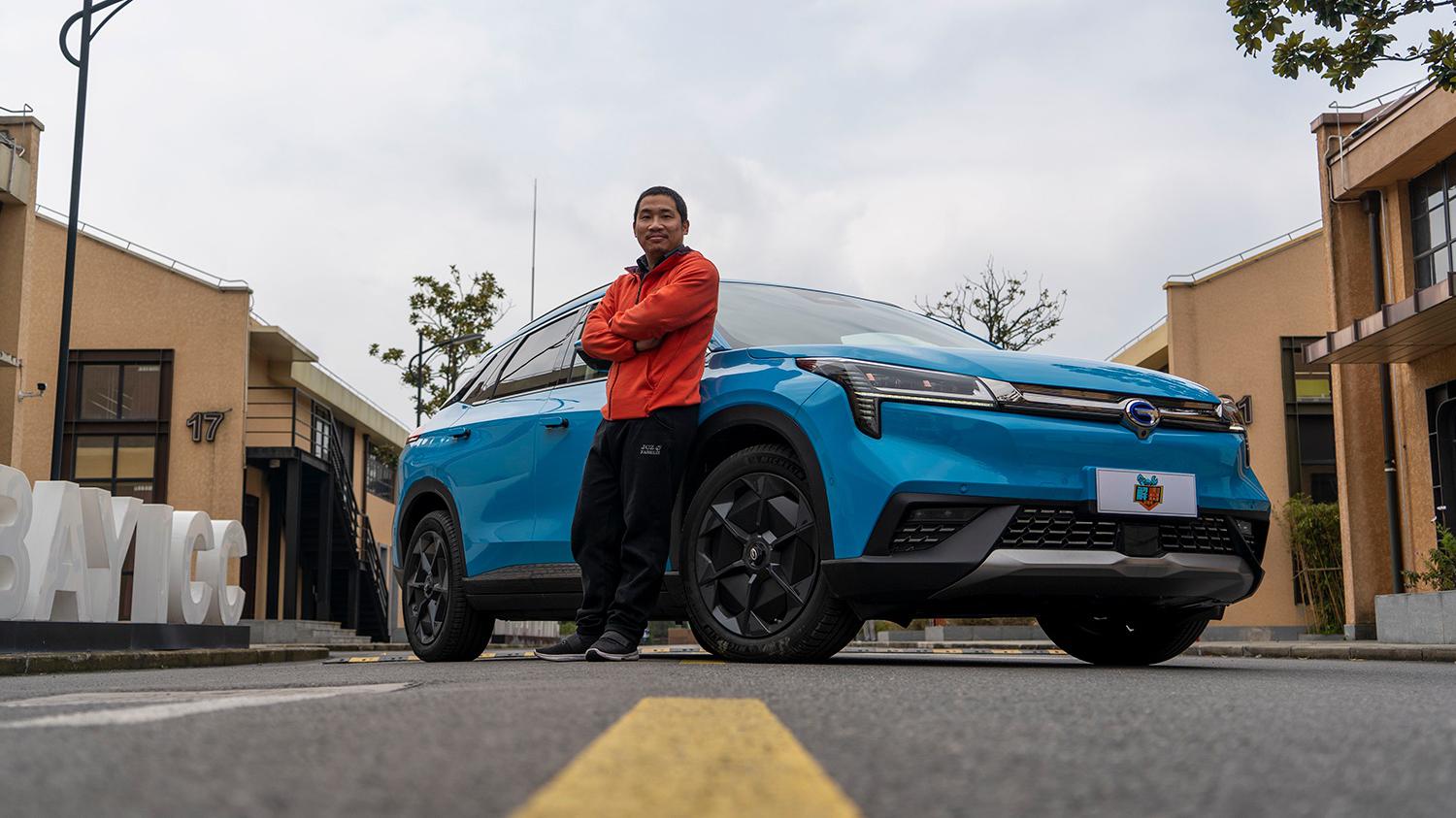 30万3.6秒加速，国产电动车Aion LX让兰博基尼知道什么叫加速！