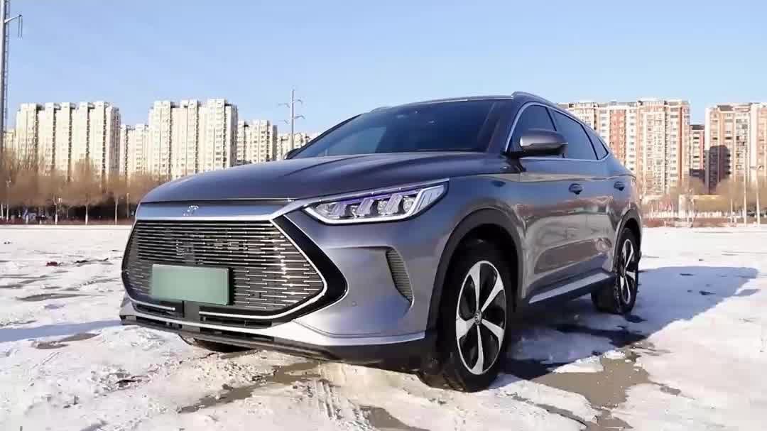 年轻人第一辆车 当然选比亚迪宋 PLUS DM-i