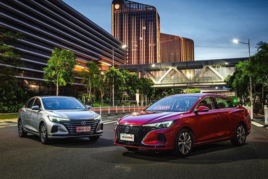 长安逸动PLUS新增车型上市 售价8.89万元