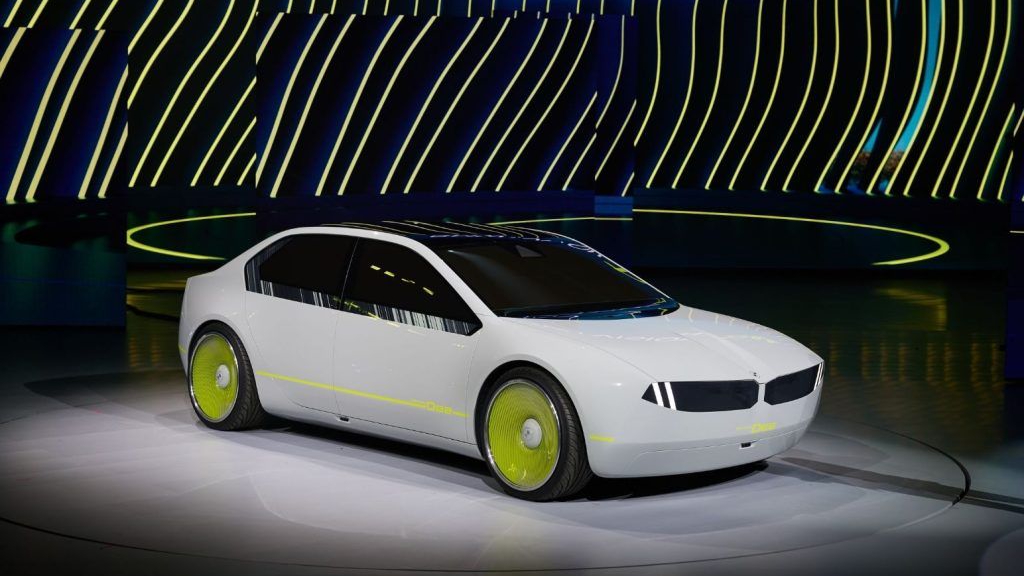 宝马i Vision Dee概念车