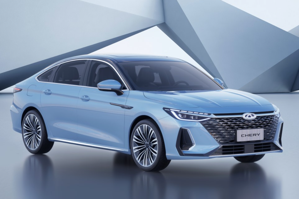 奇瑞艾瑞泽8新造型版本官图发布 有望搭载2.0TGDI发动机