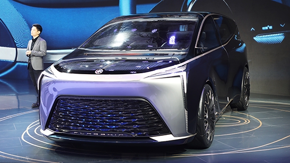 别克GL8概念车首发，凯迪拉克LYRIQ亮相，广州车展上汽通用新车