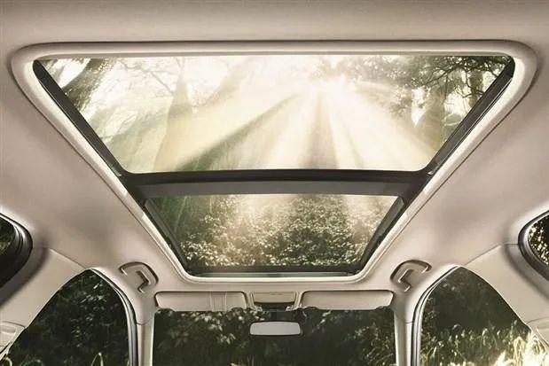 “烧烤天”来临，车叔教你5分钟保养天窗