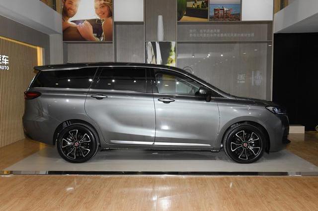 汉腾V7，不是车无能，是品牌不给力