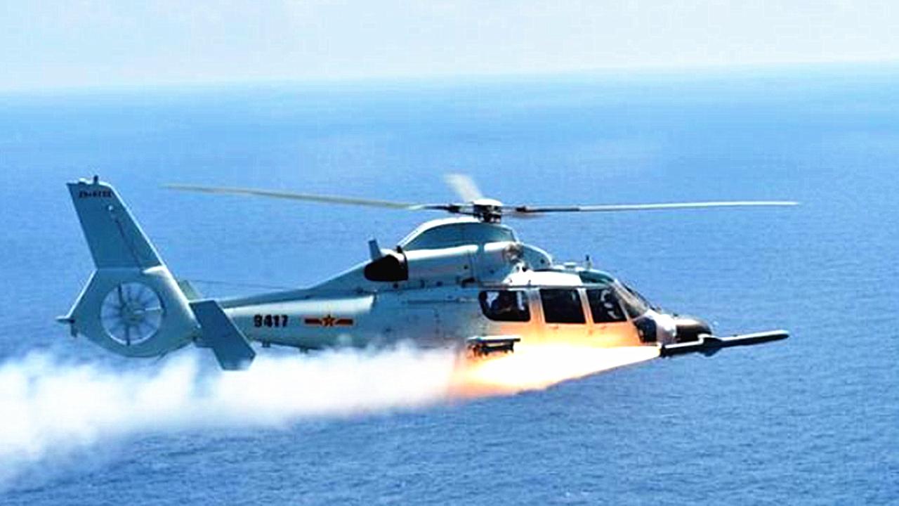 不负军迷期待,直-20腾飞空天,专家:中国自己的黑鹰直升机