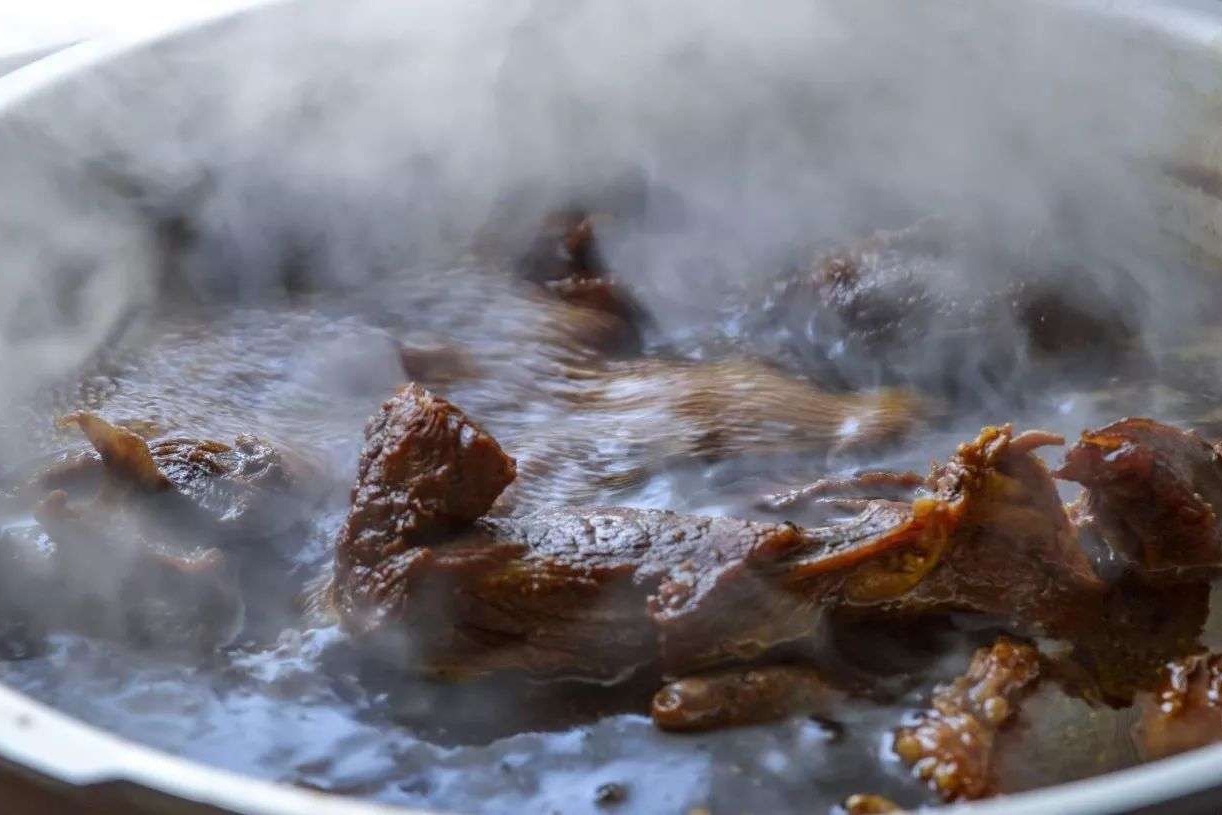 老虎为什么不喜腐肉 狮子如何压制鬣狗