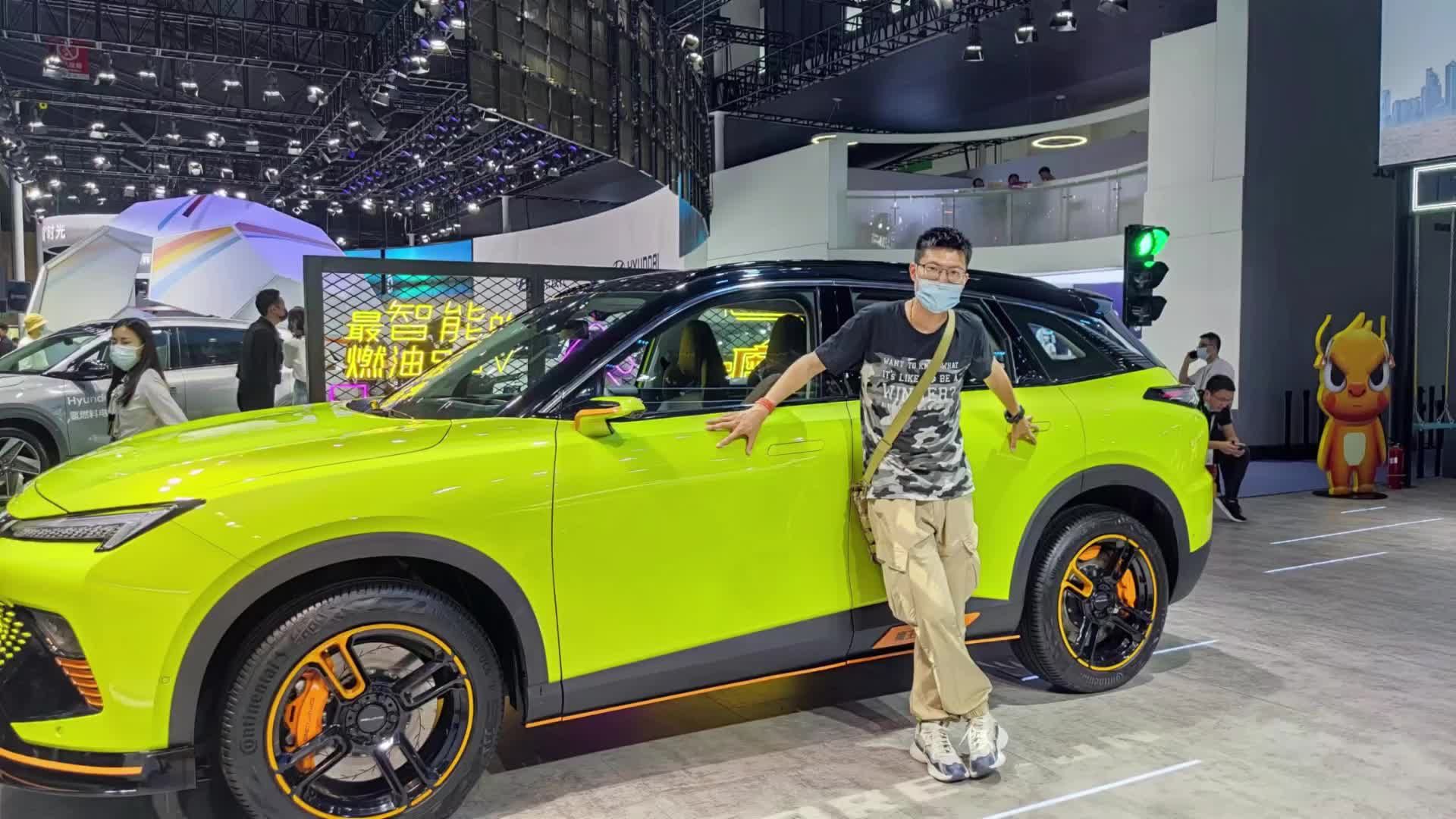 双卡钳四排气最智能燃油SUV北京魔方的运动范更上层楼