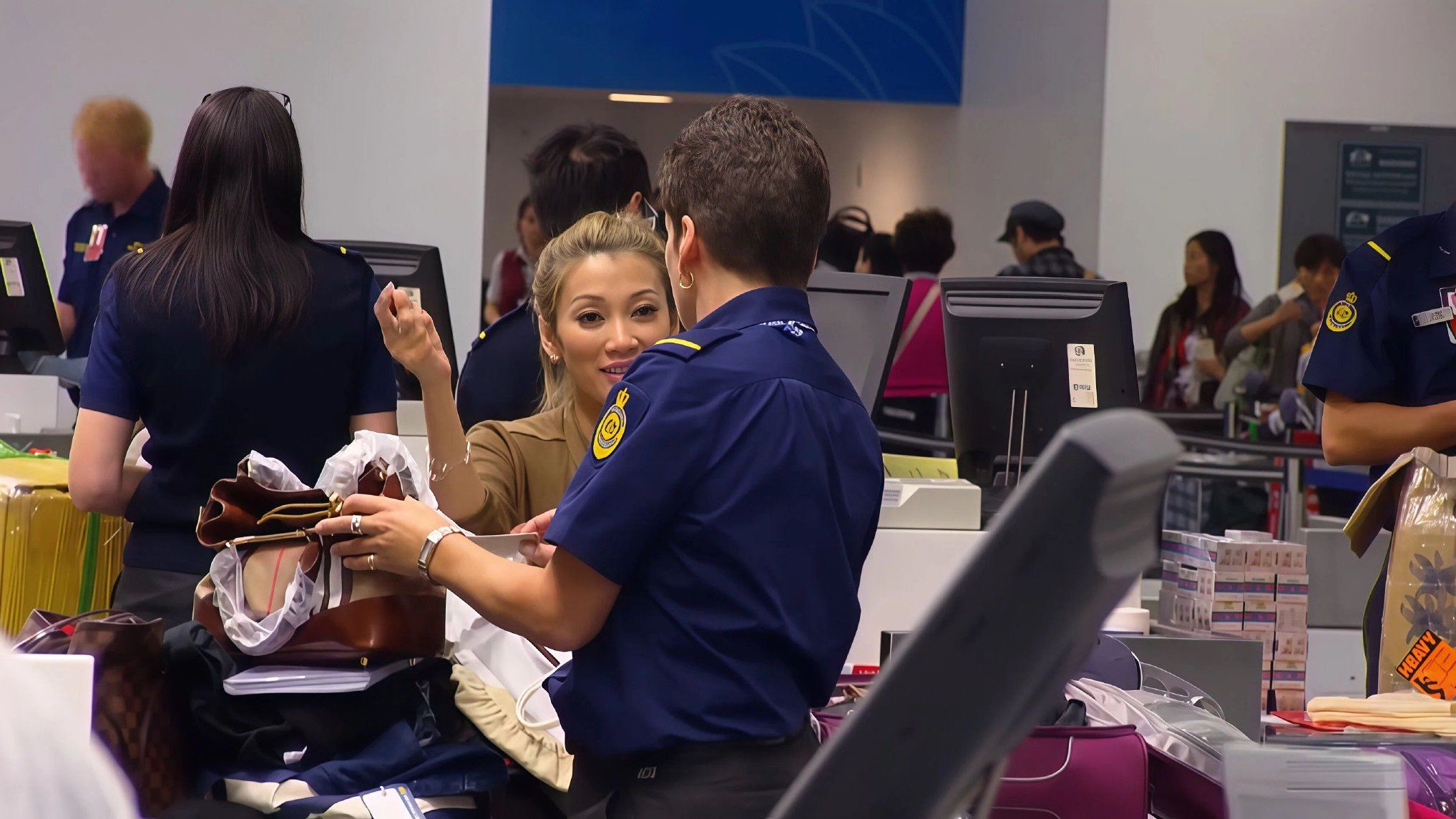 奥斯卡在海关：影帝排队送人头，我笑到肚子疼