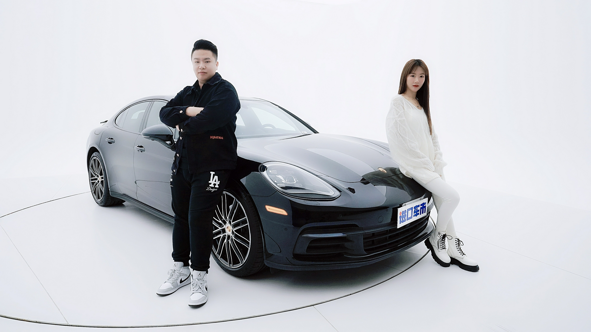 豪华轿跑绕不开的选择，保时捷帕拉梅拉实拍