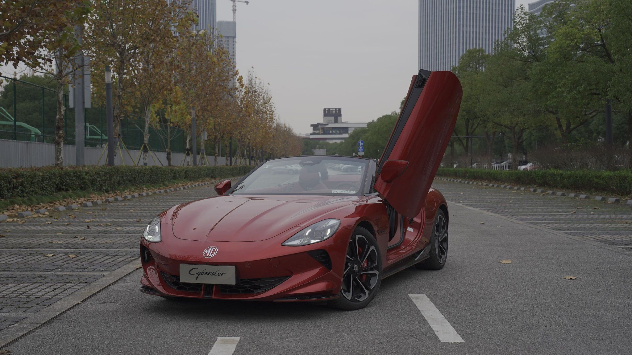 软顶敞篷，是所有汽车人的浪漫