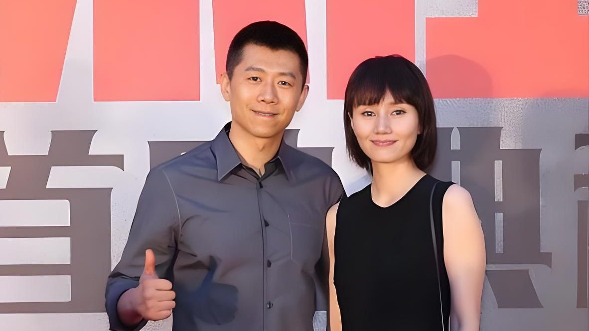48岁袁泉近况曝光！16年前嫁夏雨生一女，如今15岁女儿比她还漂亮