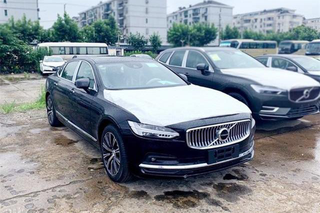 外观动力升级！新款沃尔沃S90实拍