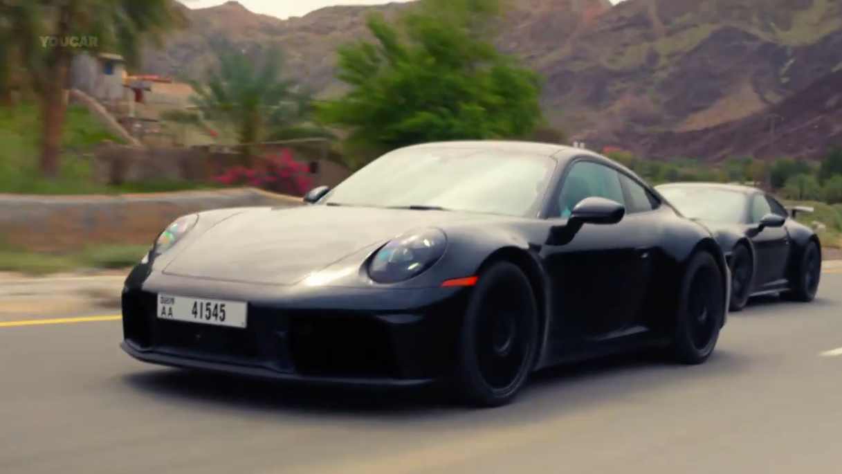 （英字）保时捷911 Hybrid预热~