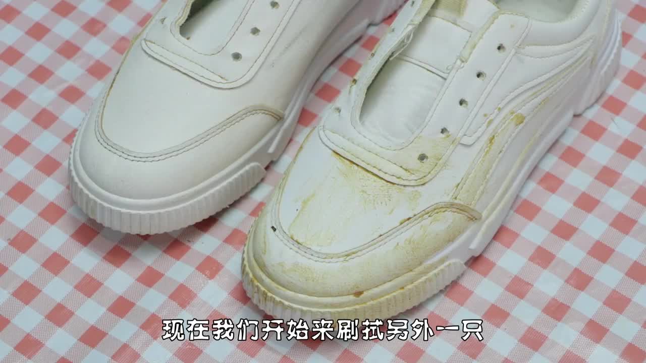 白鞋发黄变脏难洗白教你一招洗完像新的一样白净又学会一招