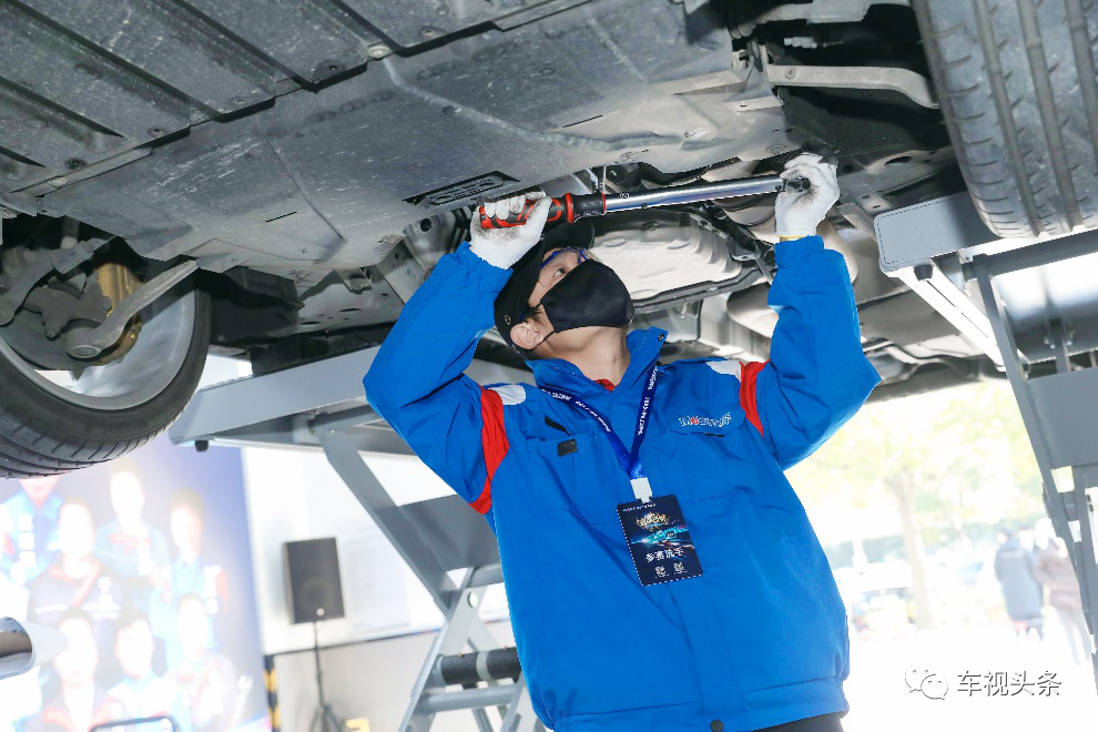 以人才铸就规范服务，从美孚1号车养护技能大师赛看孚创的人才经