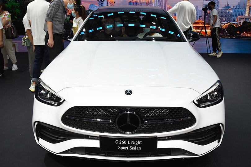 35万预算考虑全新奔驰C级？只要选脸就行了