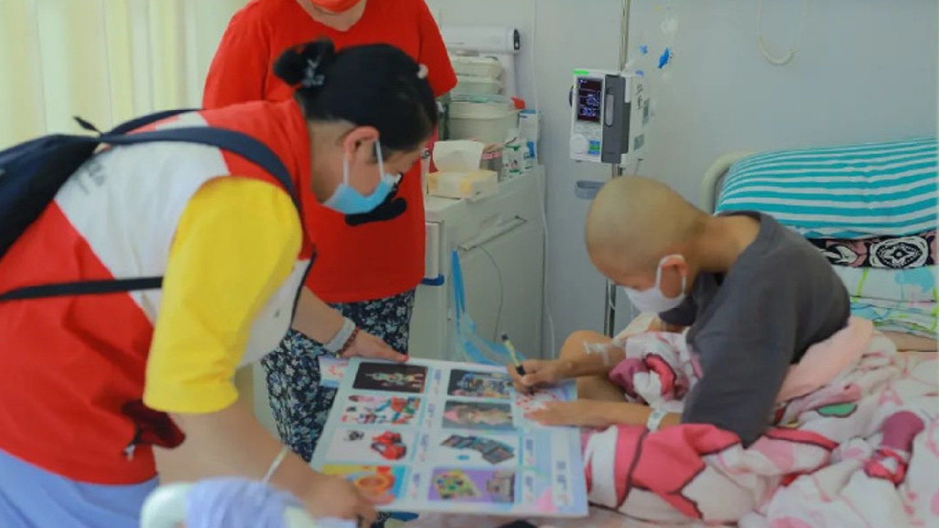  The June 1 gift was sent to children in Beijing, Tianjin and Hebei, and more than 10000 children with blood diseases realized the rainbow wish