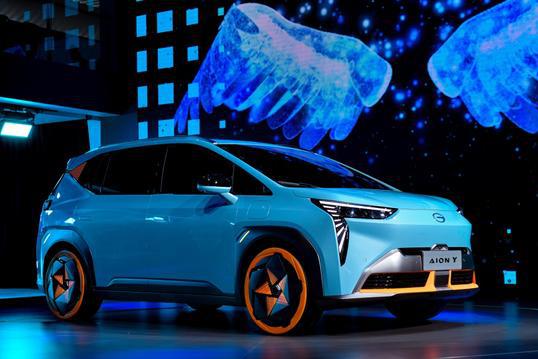 广汽埃安品牌独立开启新纪元 超定律智能纯电SUV埃安Y首发