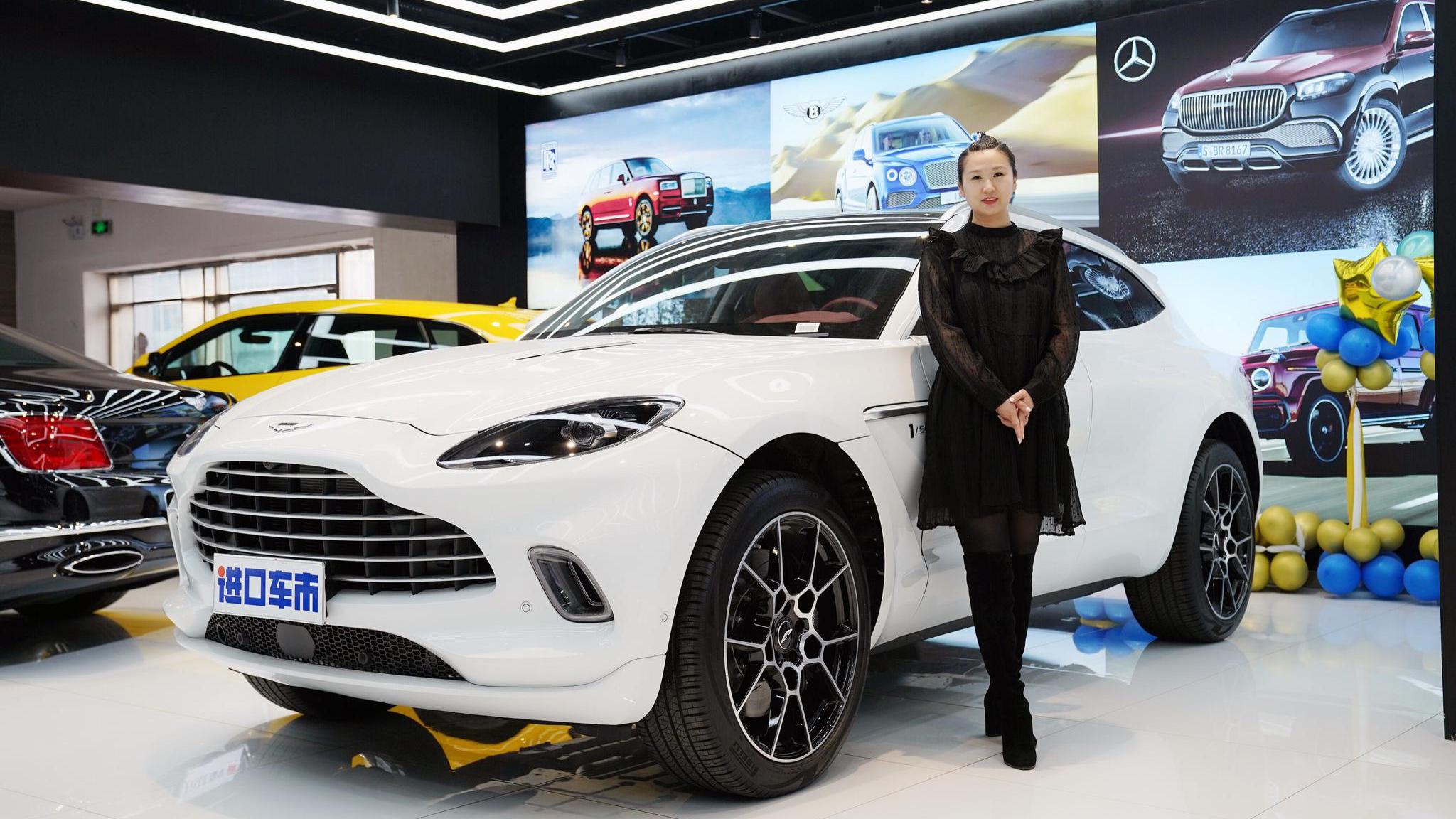 静态体验阿斯顿马丁DBX，豪华SUV新选择！