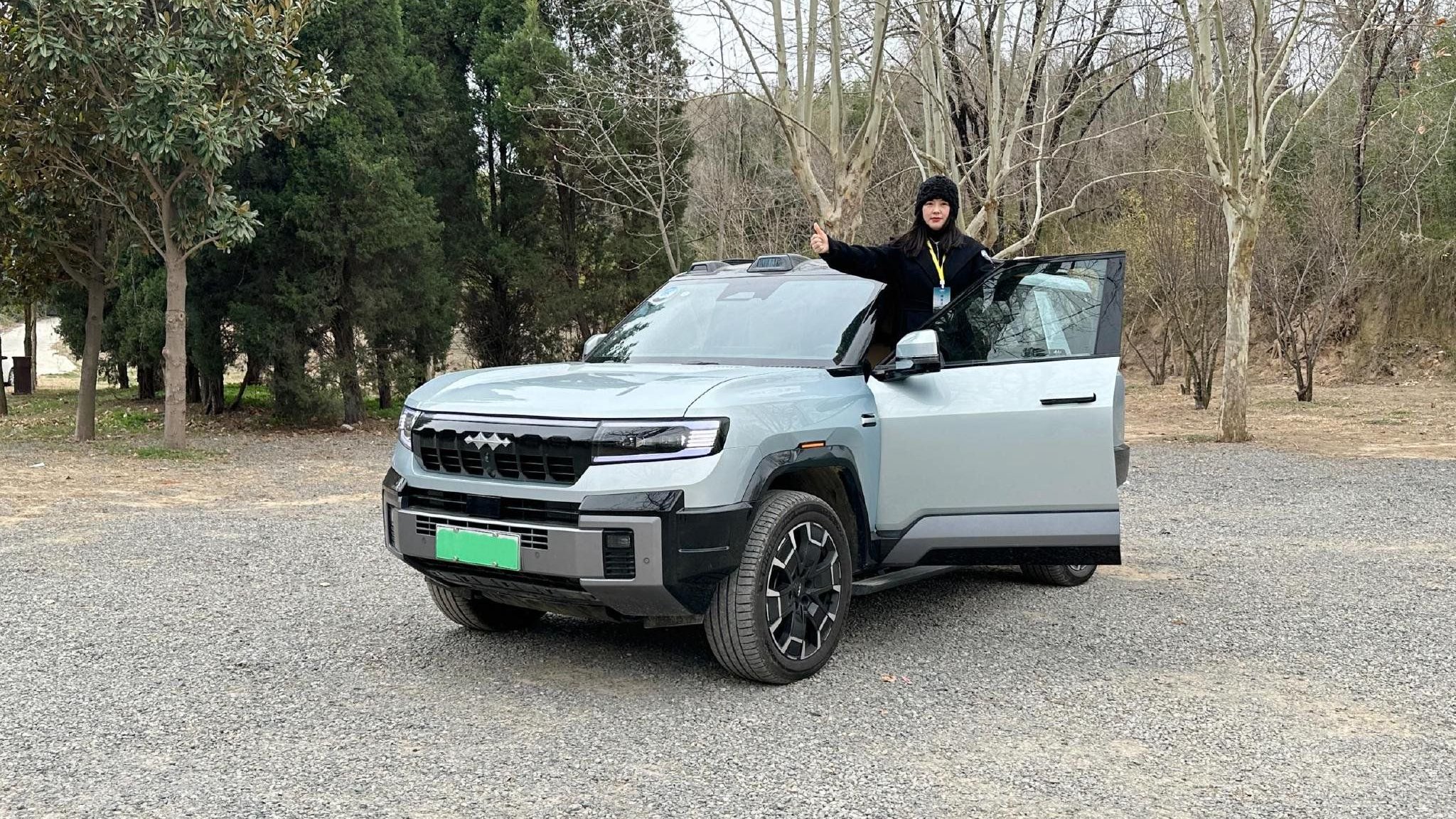 试驾方程豹豹8：华为乾崑智驾+硬派越野，同级竞品真的招架不住