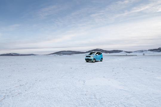 宏光MINI电动车电池搭载冬暖黑科技，冬天续航不打折