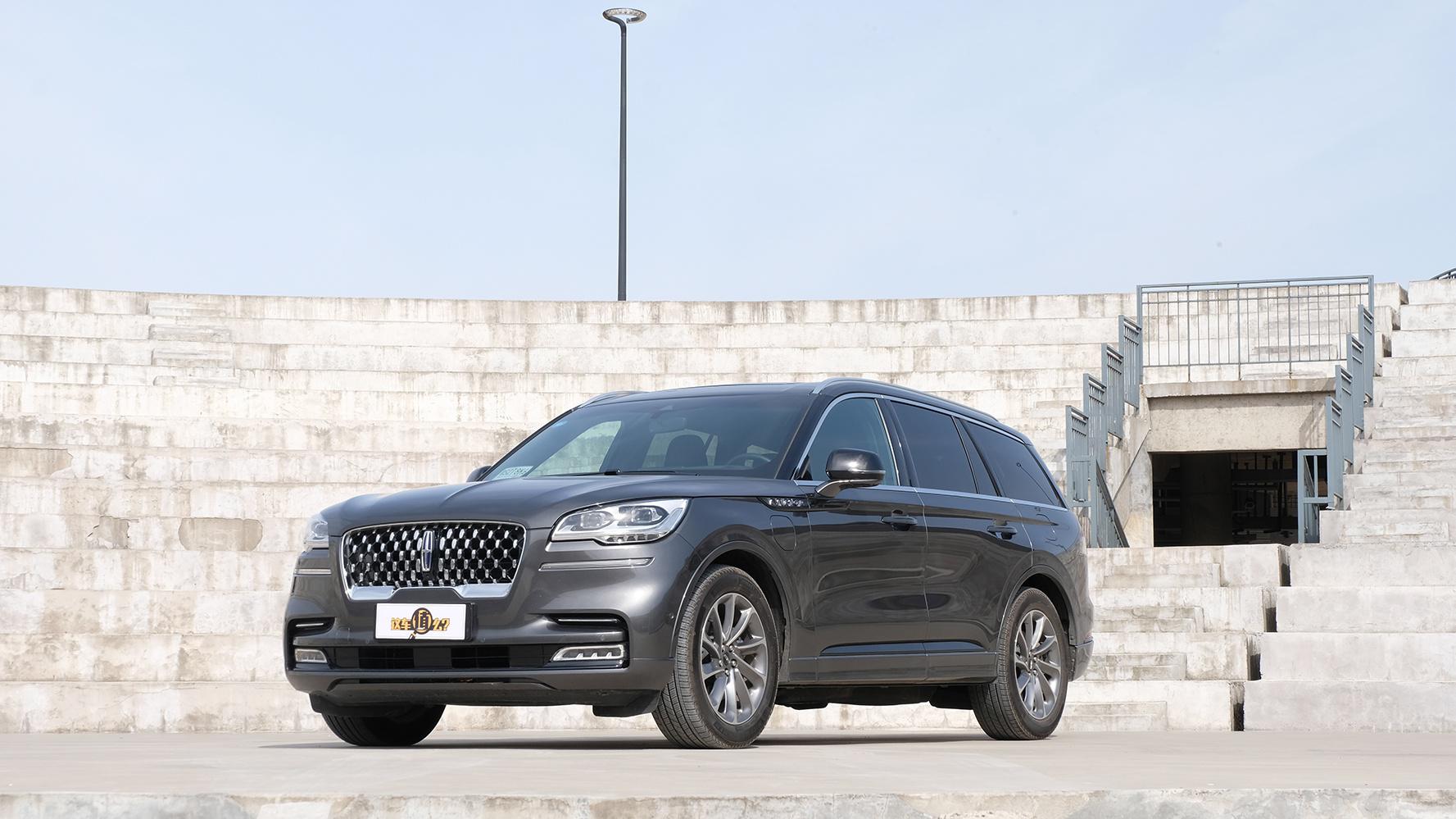 林肯飞行家深度体验：60万的豪华大7座SUV，GLE和X5车主都羡慕