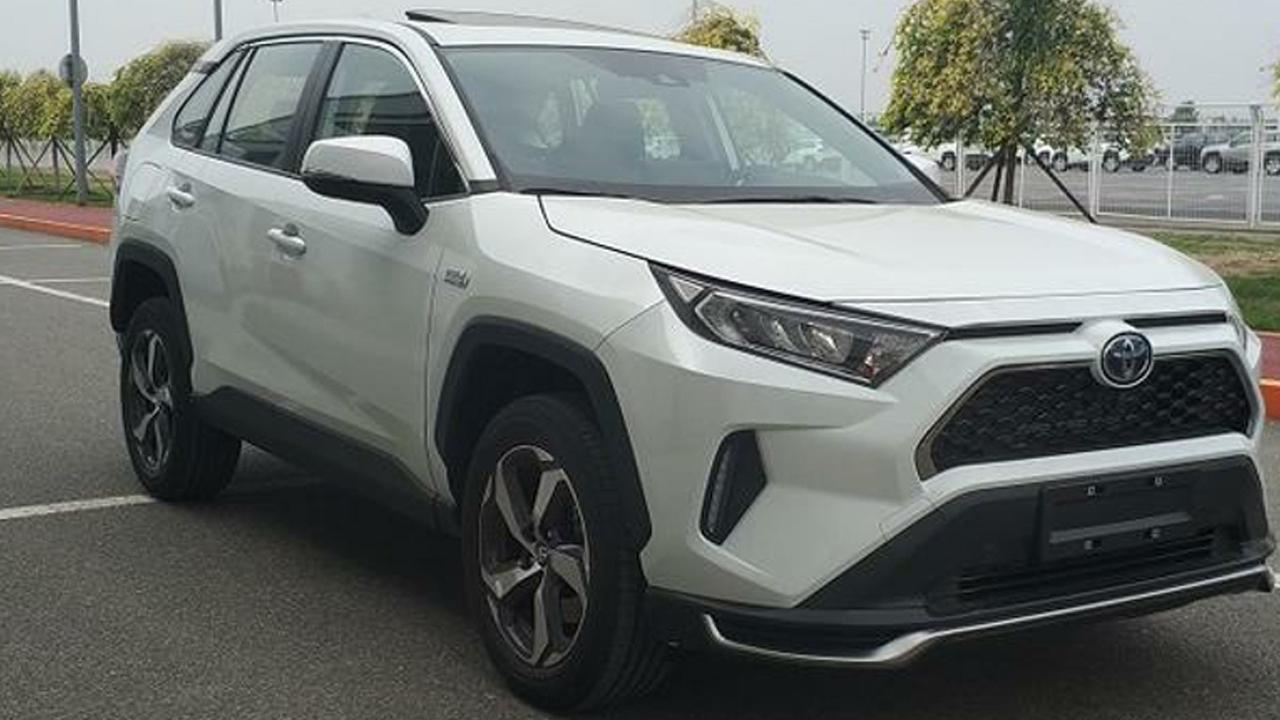 一汽丰田RAV4荣放双擎E+申报图曝光，续航长更省油！