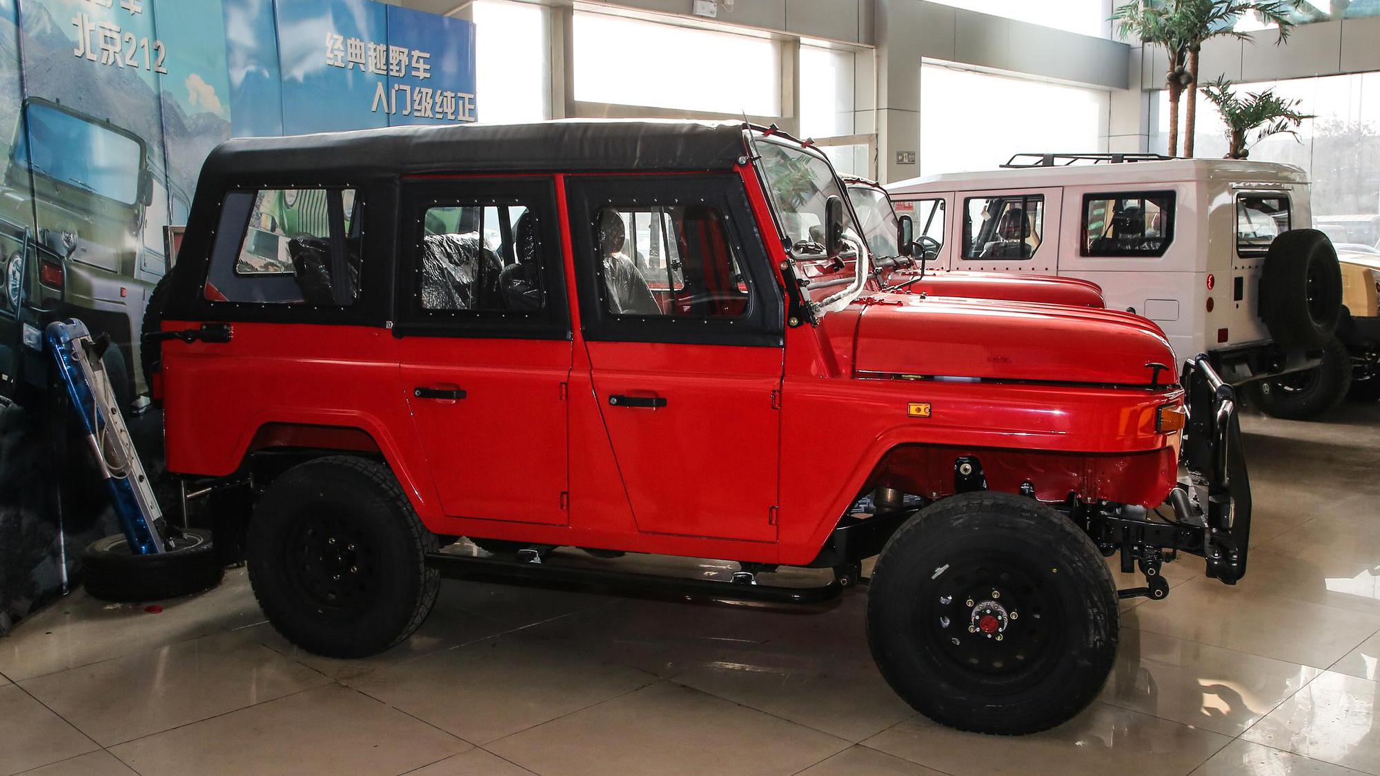 又一款国产火了!新款212“摇身一变”牧马人,配分时四驱似白菜价