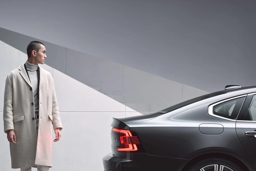 沃尔沃S90改款上新，PK凯迪拉克CT6更有戏？