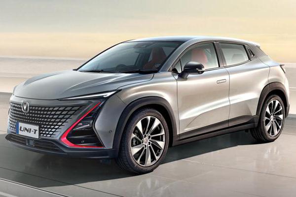 车市“中考”成绩出炉，多数车企目标没完成，头部玩家竞争激烈