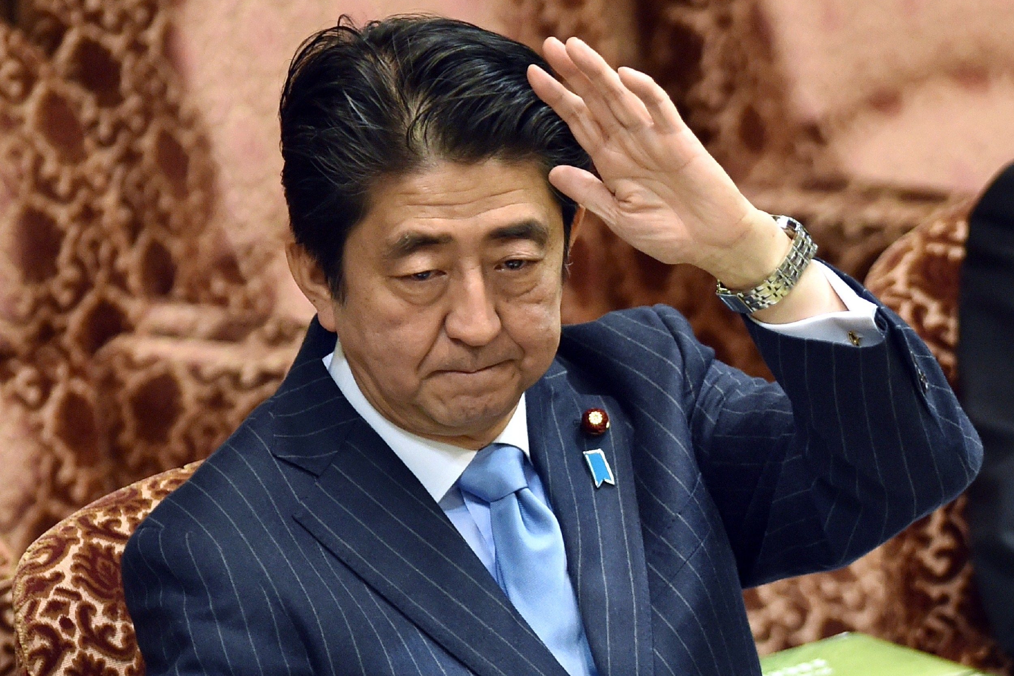 揭秘日本首相官邸被冲撞事件