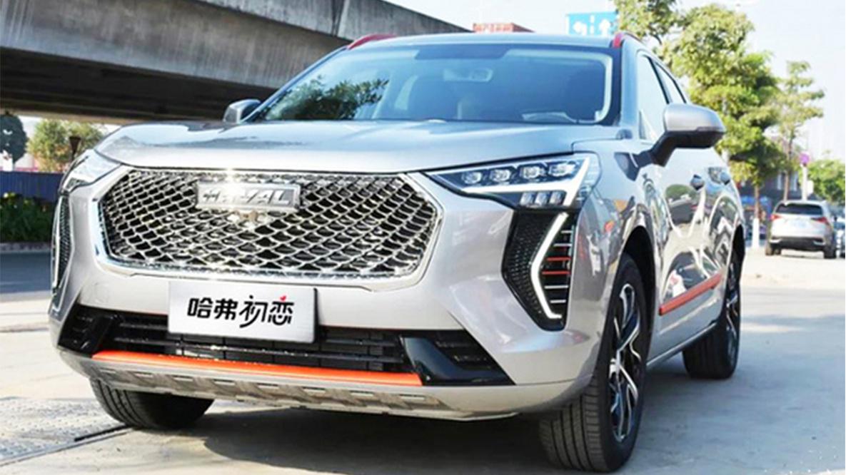 外观更时尚，内配悬浮大屏+旋钮换挡，哈弗初恋实拍