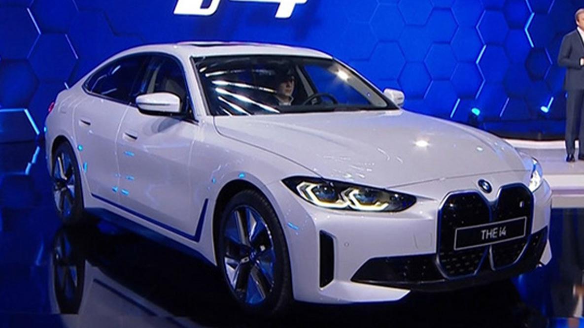 宝马i4官图正式发布！双肾封闭格栅溜背车身造型