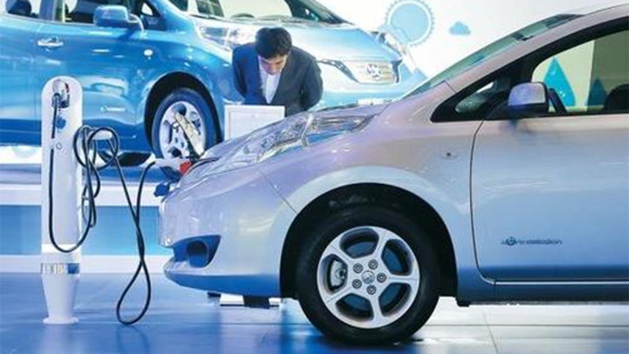 【车视头条】混动电池到底需不需要换，还是终身都可以使用？