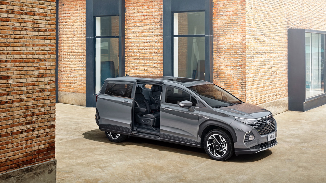 新车快讯｜家用MPV新选择，北京现代库斯途上市，16.98万起售