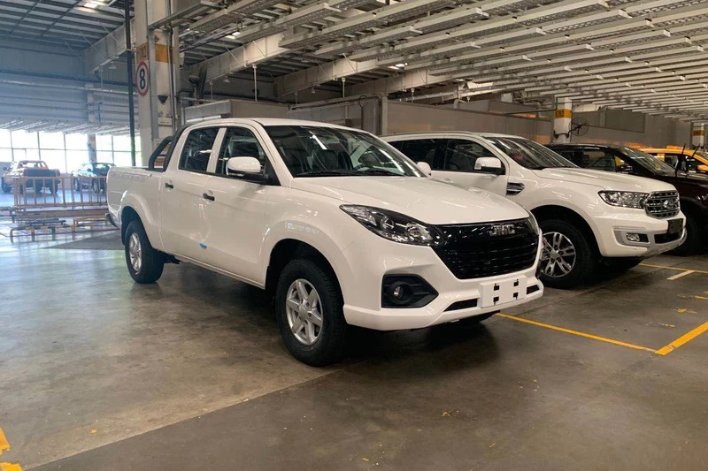 全新江铃宝典下线 预售价为8.48-10.98万元