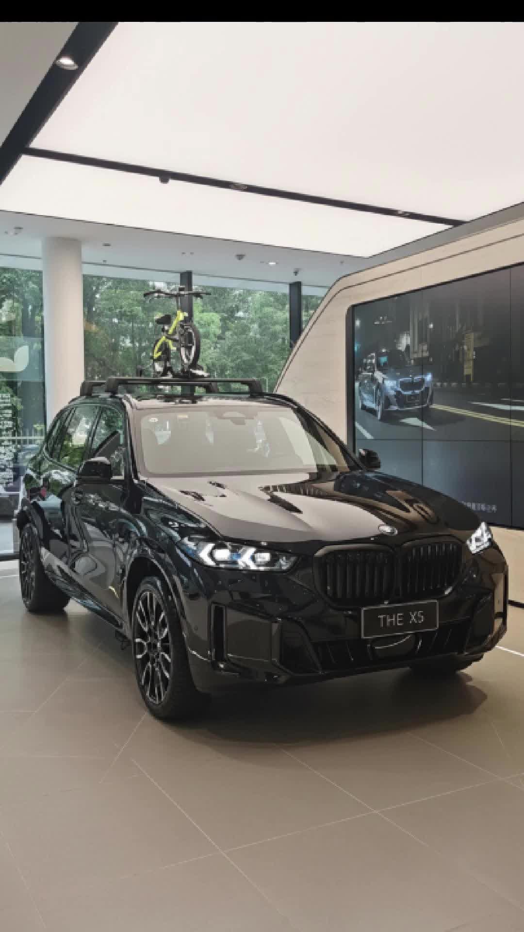 放弃纯电等它真值了宝马X5马年版3.0T直六+8AT油耗8L