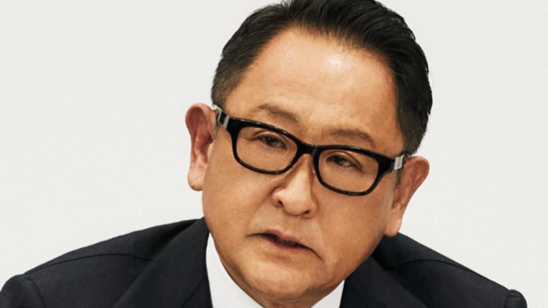 丰田章男预测全球纯电动占比顶多30%，马斯克回怼：无语！