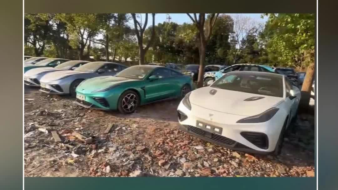 46万哪吒车主现状，有人自学修车有人巨亏卖车